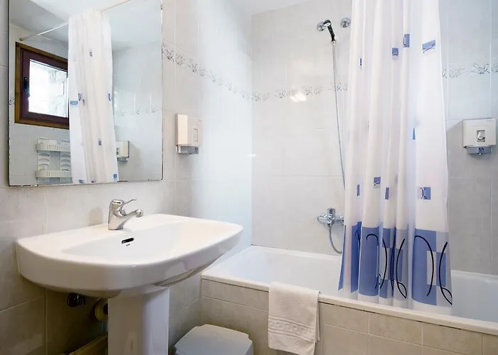 Hotel Castillo D'acher *