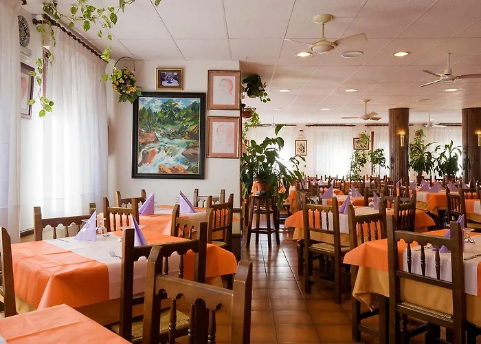 Castillo D'acher Hotel